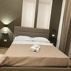 maison-caravita.hotels-amalfi.com/