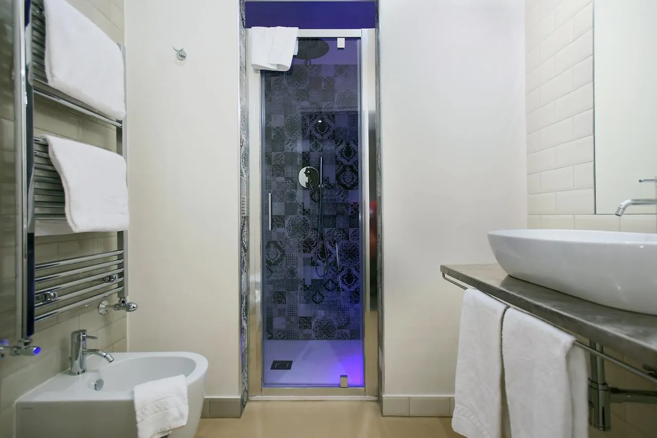 Trevi Contemporary Suite Roma