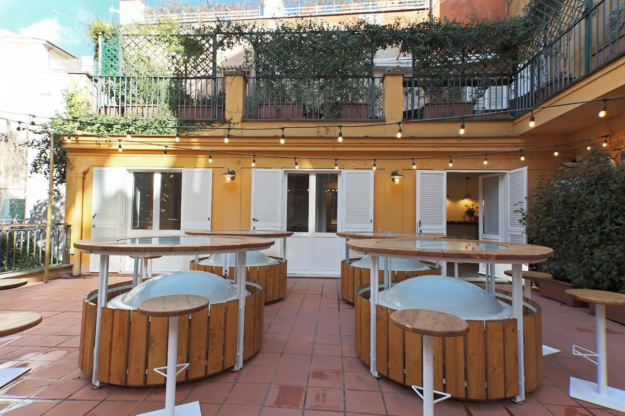 Trevi Contemporary Suite Roma Itália