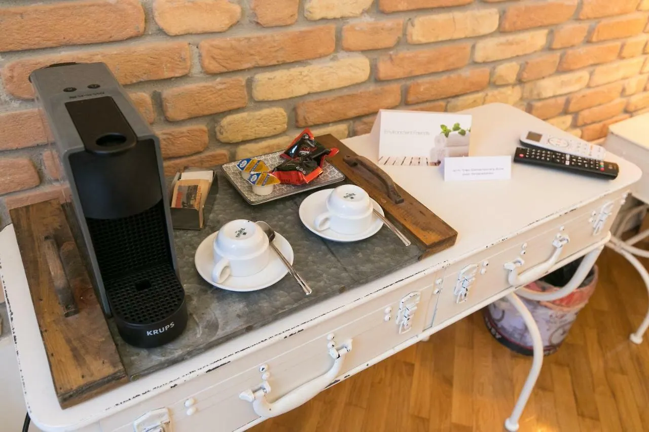 Trevi Contemporary Suite Roma Itália